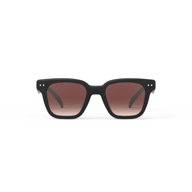 255_69848c47c0931_2000x2000r